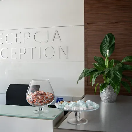 Strefa Premium Ξενοδοχείο με διαμερίσματα 3*